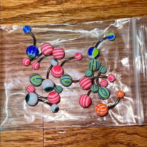 ❌Belly Rings❌ - Picture 2 of 3